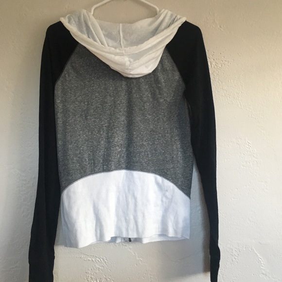 Zip up hoodie - Picture 3 of 3